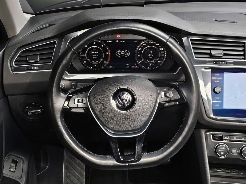 2018 Volkswagen Tiguan 2.0 TDI 4Motion Prestige photo 14