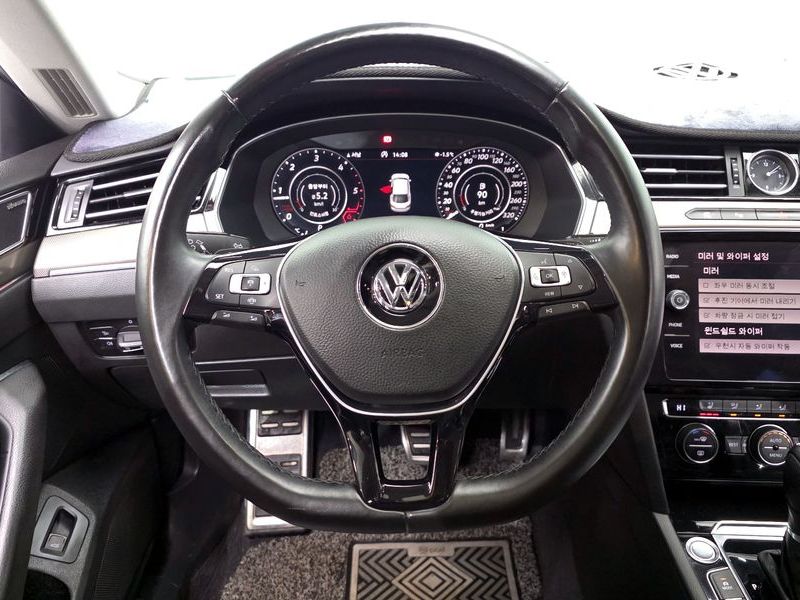 2019 Volkswagen Arteon 2.0 TDI Prestige photo 13