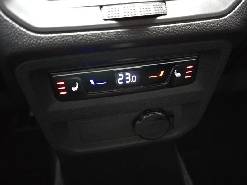 2024 Volkswagen Tiguan 2.0 TDI Prestige photo 17