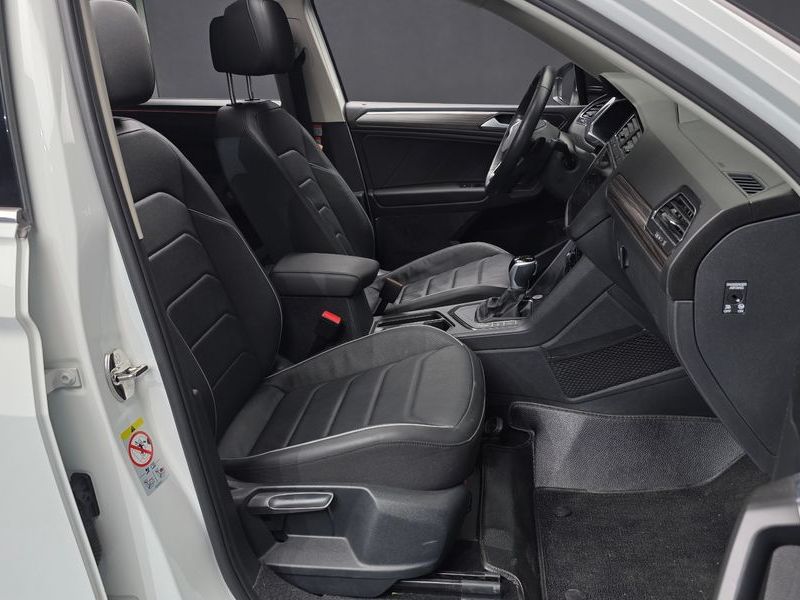 2023 Volkswagen Tiguan 2.0 TSI Prestige photo 11