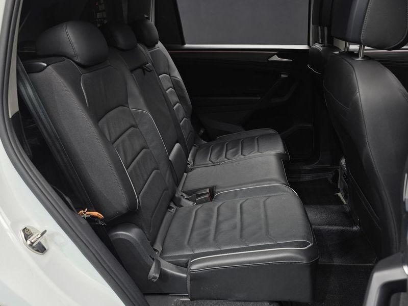 2023 Volkswagen Tiguan 2.0 TSI Prestige photo 12
