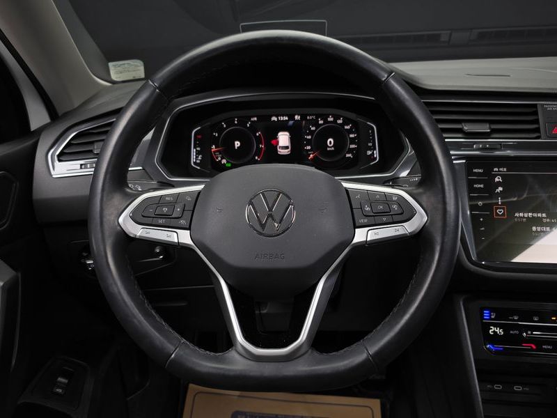 2023 Volkswagen Tiguan 2.0 TSI Prestige photo 13