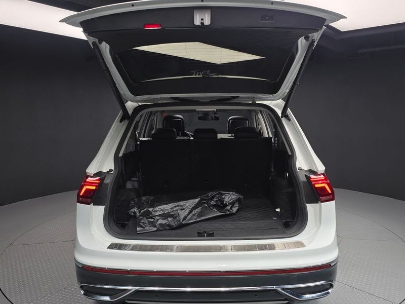 2023 Volkswagen Tiguan 2.0 TSI Prestige photo 20