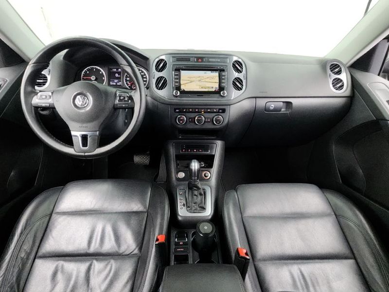 2016 Volkswagen Tiguan 2.0 TDI Premium 5N photo 7