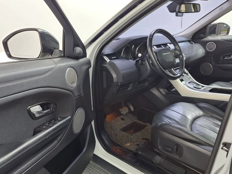 2018 Land Rover Range Rover Evoque 2.0 TD4 SE photo 10