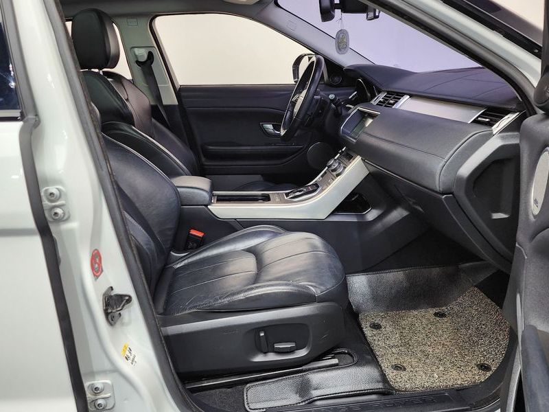 2018 Land Rover Range Rover Evoque 2.0 TD4 SE photo 11