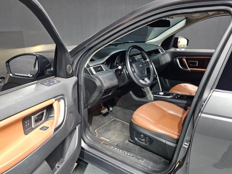 2016 Land Rover Discovery Sport 2.0 TD4 HSE Luxury photo 10