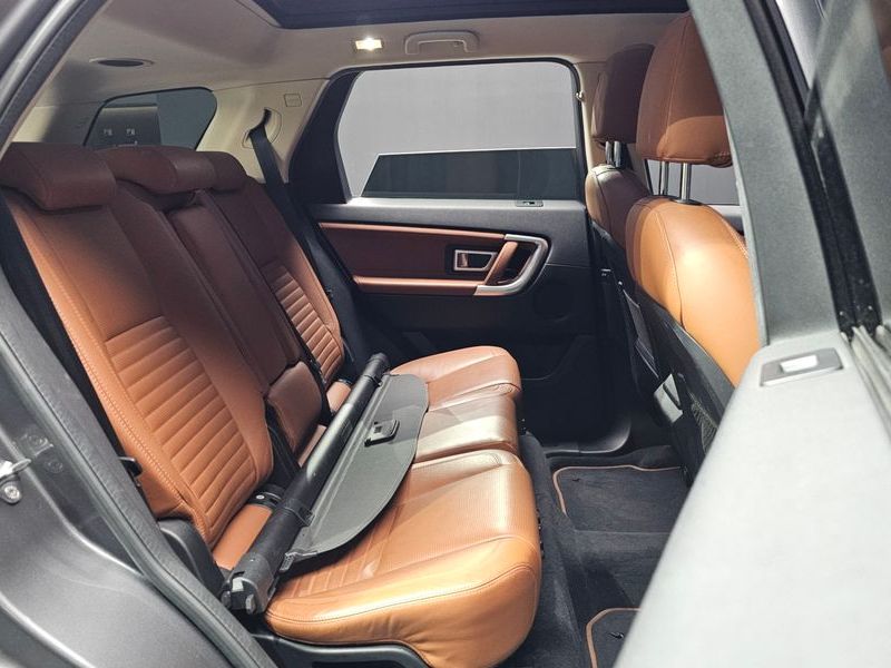 2016 Land Rover Discovery Sport 2.0 TD4 HSE Luxury photo 13