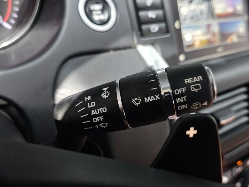 2016 Land Rover Discovery Sport 2.0 TD4 HSE Luxury photo 17