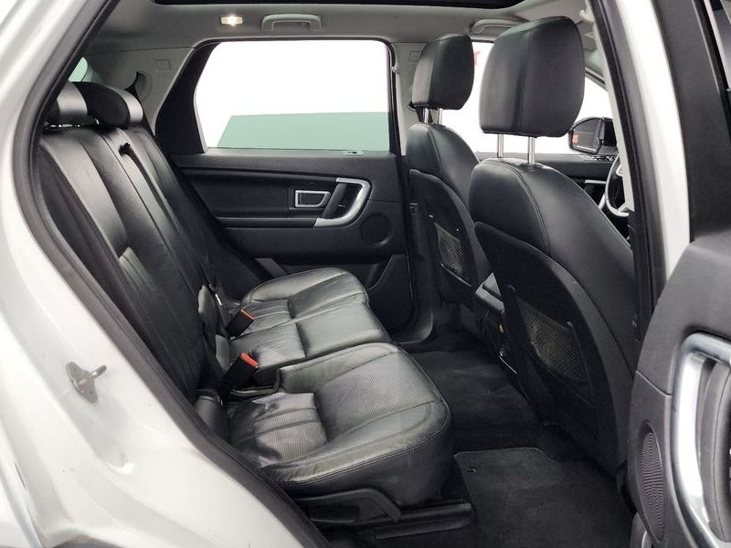 2017 Land Rover Discovery Sport 2.0 TD4 SE photo 12