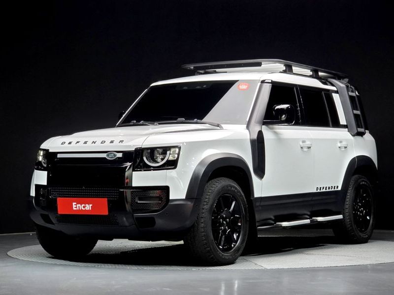 2020 Land Rover Defender 110 D240 S photo 1