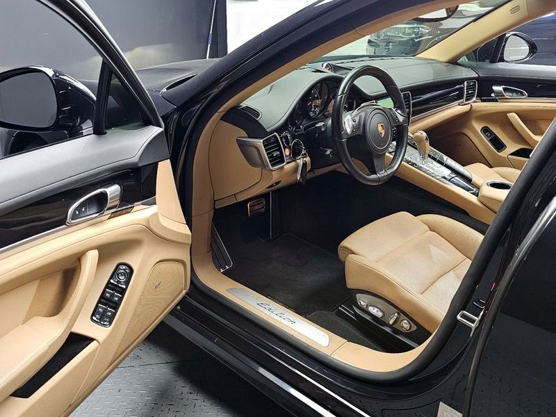 2016 Porsche Panamera 3.6 AWD Edition 970 photo 10