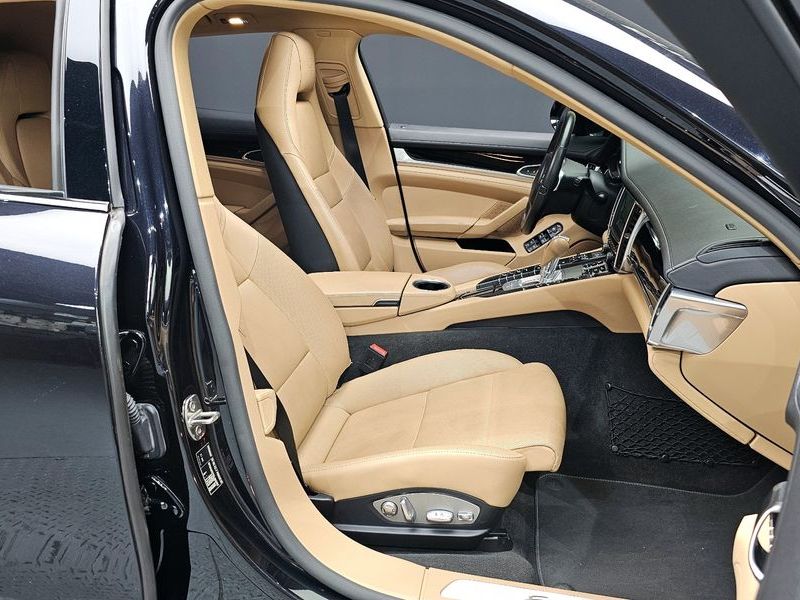 2016 Porsche Panamera 3.6 AWD Edition 970 photo 11
