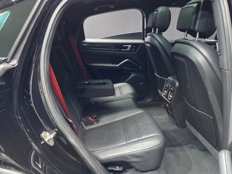 2022 Porsche Cayenne 3.0 Coupe photo 12