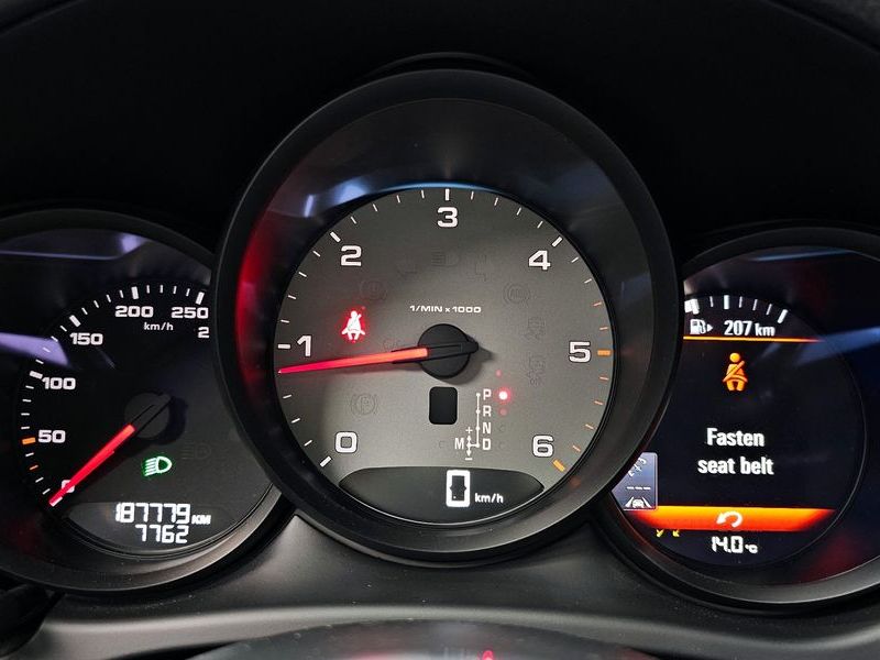 2017 Porsche Macan 3.0 S Diesel 95B photo 8