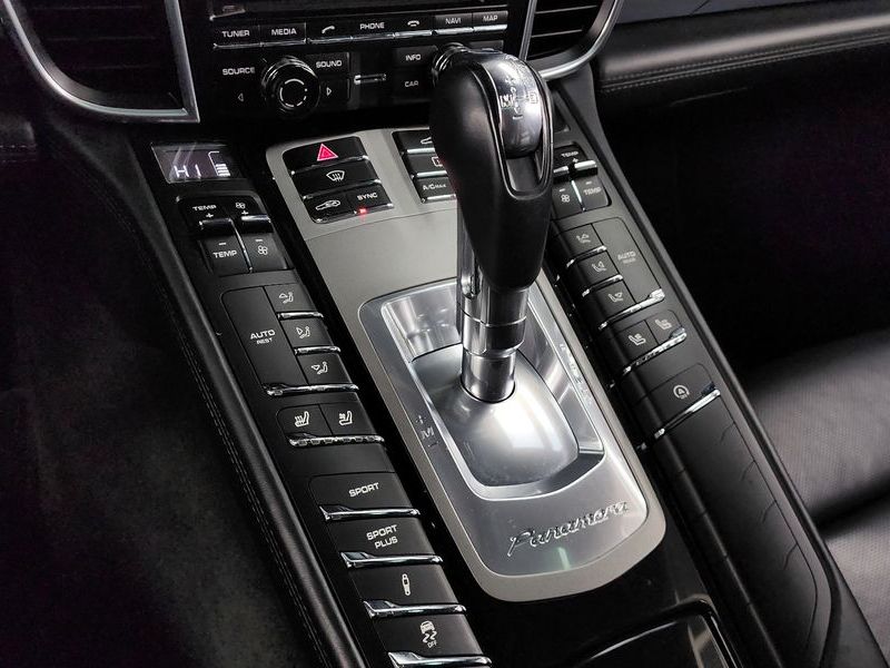 2016 Porsche Panamera 3.0 Diesel 970 photo 9