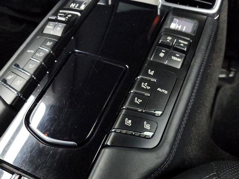 2016 Porsche Panamera 3.0 Diesel 970 photo 19