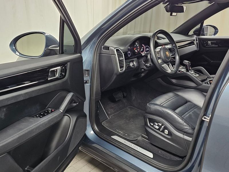 2020 Porsche Cayenne 3.0 photo 10