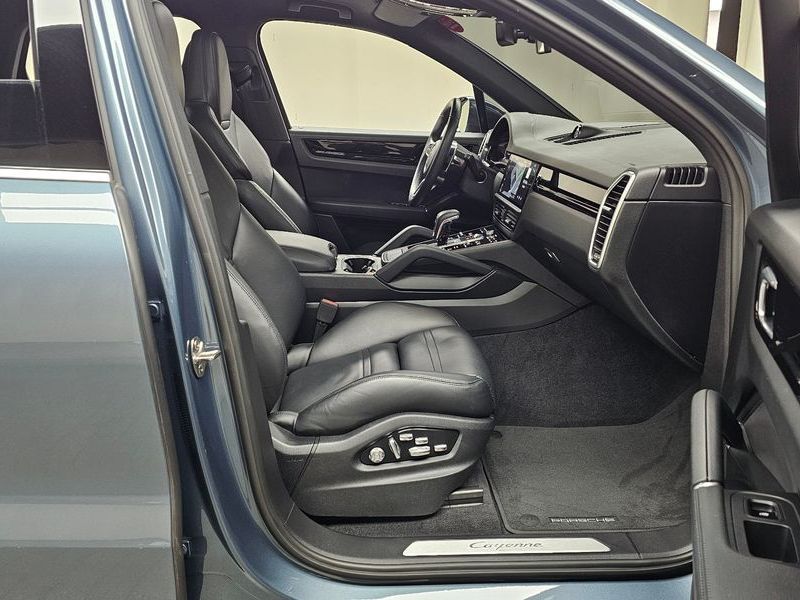 2020 Porsche Cayenne 3.0 photo 11