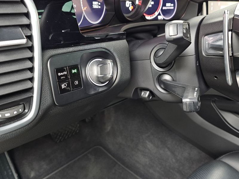 2020 Porsche Cayenne 3.0 photo 14