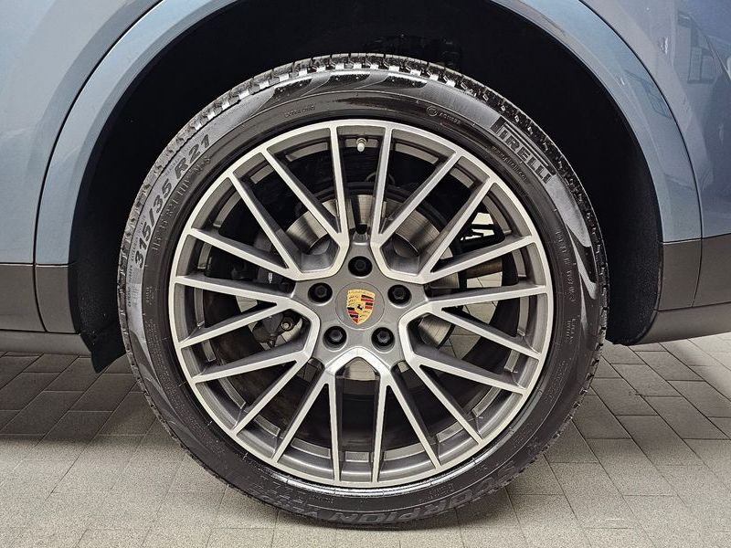 2020 Porsche Cayenne 3.0 photo 21
