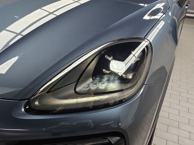 2020 Porsche Cayenne 3.0 photo 22