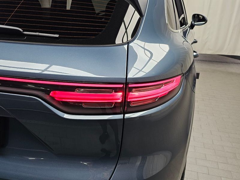 2020 Porsche Cayenne 3.0 photo 23