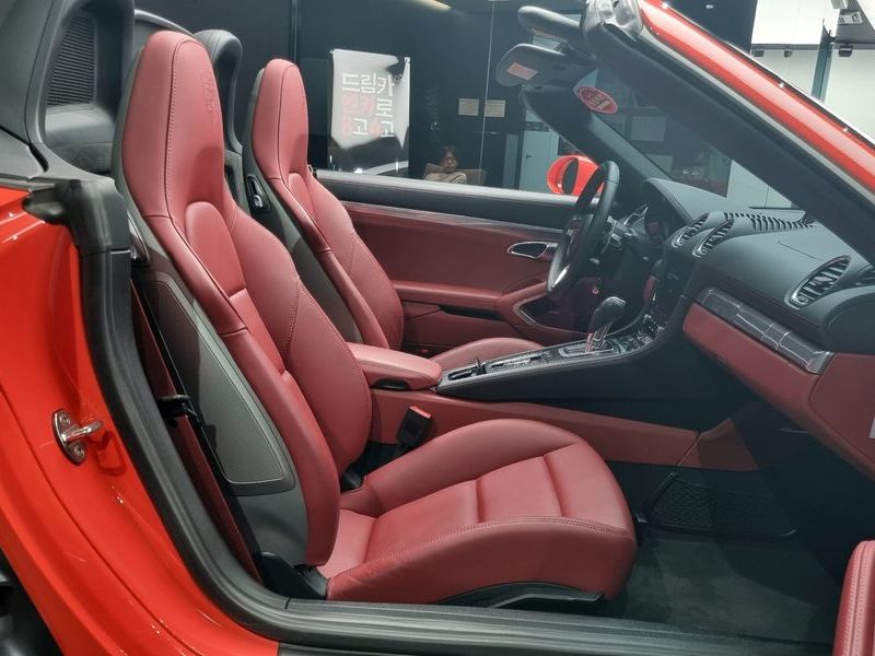 2019 Porsche 718 2.5 GTS photo 10