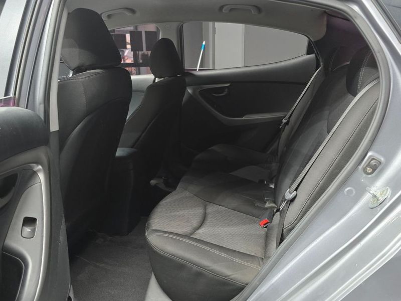 2013 Hyundai Avante M16 GDI Smart photo 13