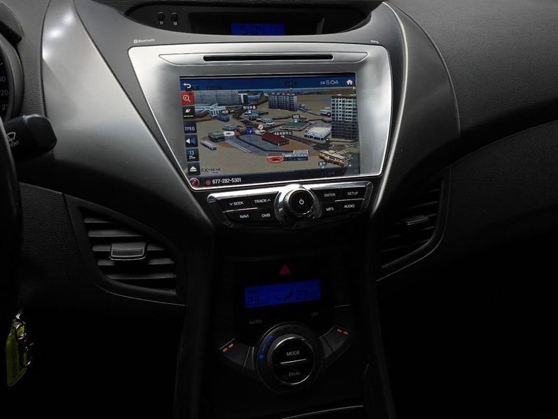 2013 Hyundai Avante M16 GDI Smart photo 15
