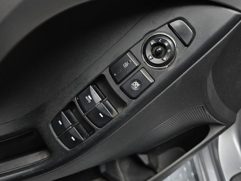 2013 Hyundai Avante M16 GDI Smart photo 18