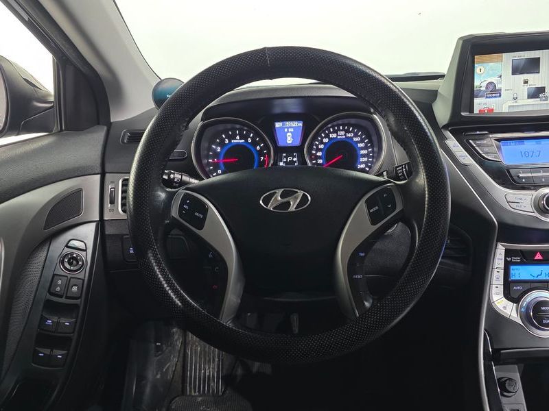 2012 Hyundai Avante M16 GDI Premier photo 13