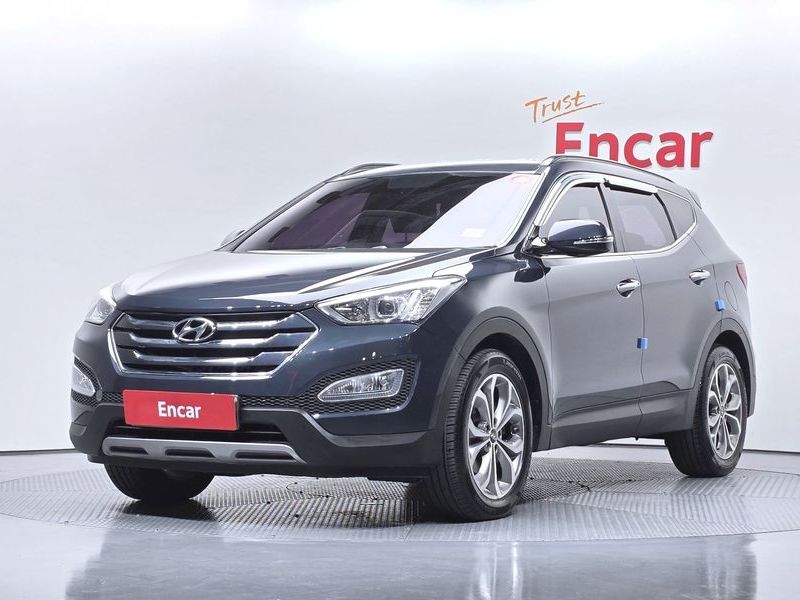 2015 Hyundai Santa Fe Diesel(e-VGT) 2.0 2WD Premium photo 1