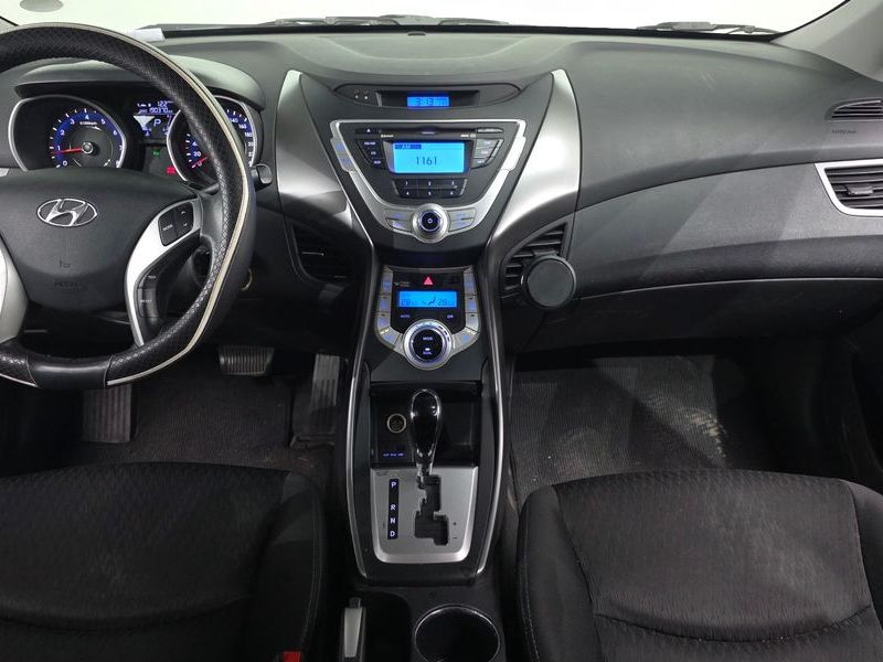 2012 Hyundai Avante M16 GDI Luxury photo 7