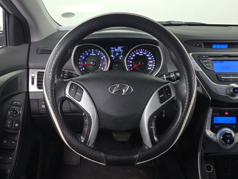 2012 Hyundai Avante M16 GDI Luxury photo 14