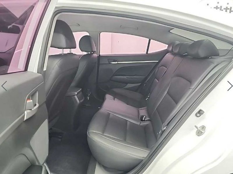 2016 Hyundai Avante 1.6 e-VGT SMART photo 12