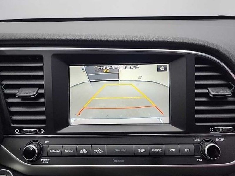 2016 Hyundai Avante 1.6 e-VGT SMART photo 14
