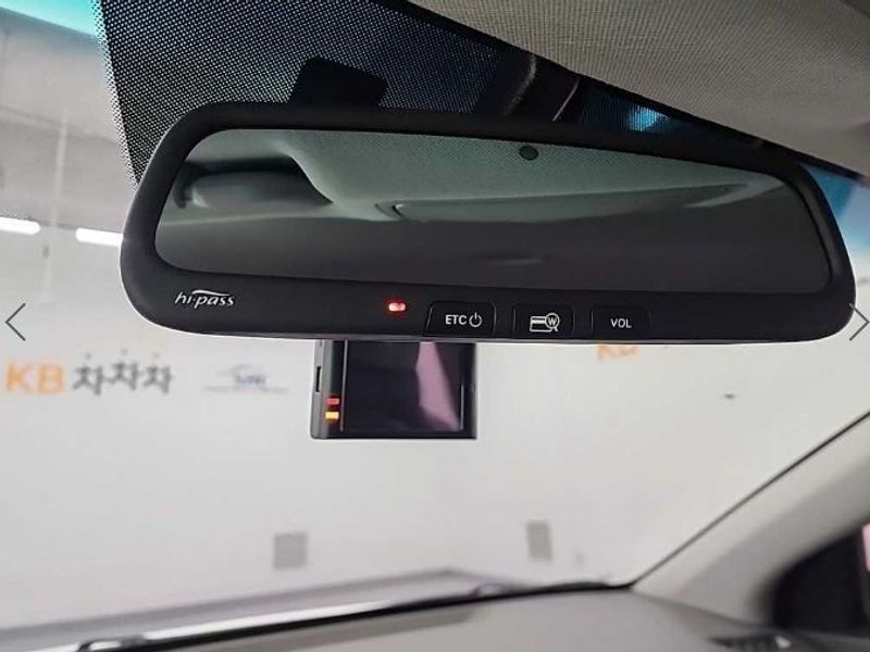 2016 Hyundai Avante 1.6 e-VGT SMART photo 17