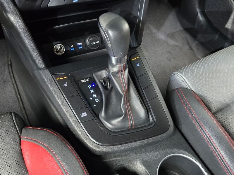 2017 Hyundai Avante 1.6 Turbo Sport photo 9