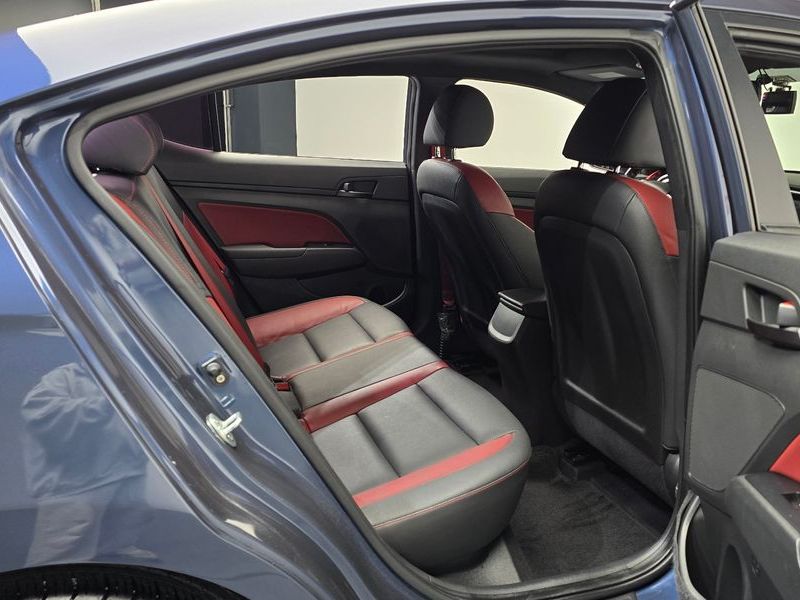 2017 Hyundai Avante 1.6 Turbo Sport photo 12