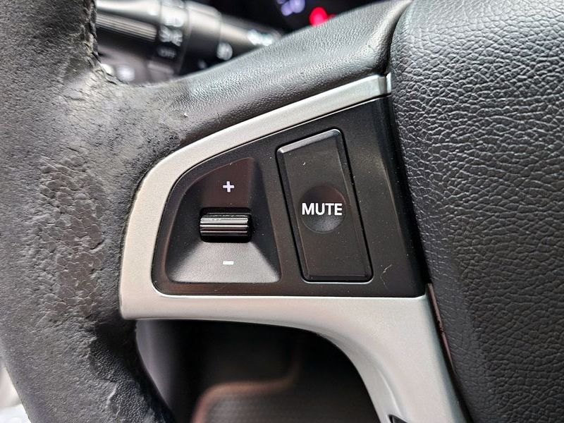 2012 Hyundai Accent Diesel 1.6 VGT Premier photo 19