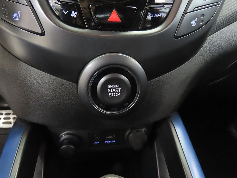 2014 Hyundai Veloster Turbo D Spec photo 17