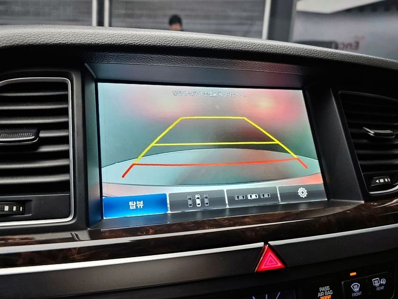 2016 Hyundai Genesis G330 Premium AWD photo 15