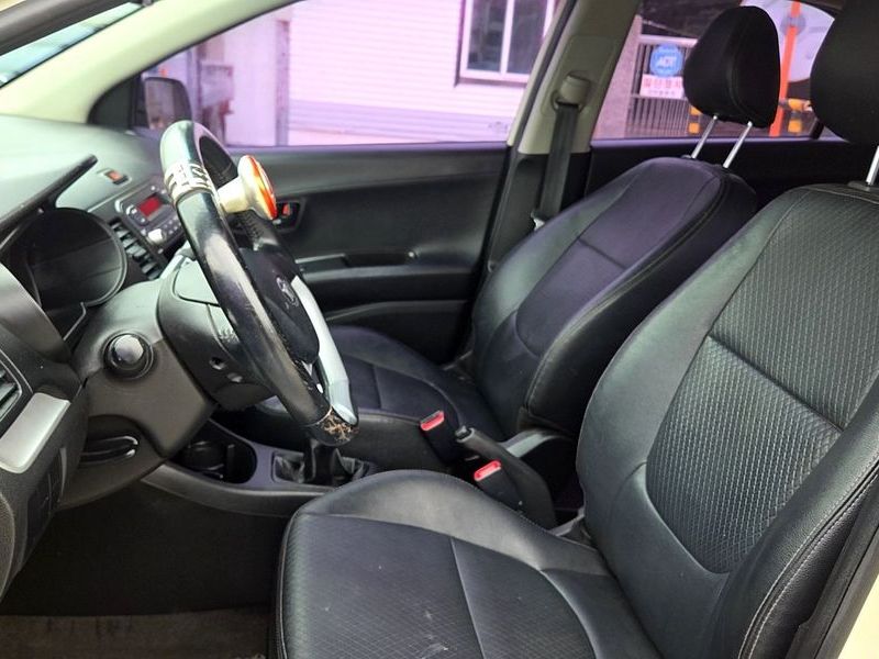 2014 Kia Morning Deluxe photo 12