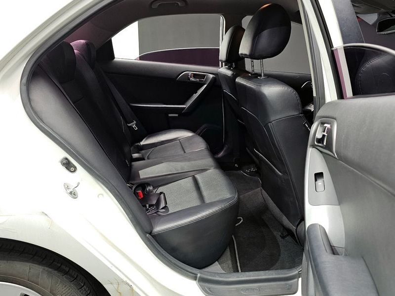 2013 Kia 포르테 1.6 GDI Luxury Standard photo 12