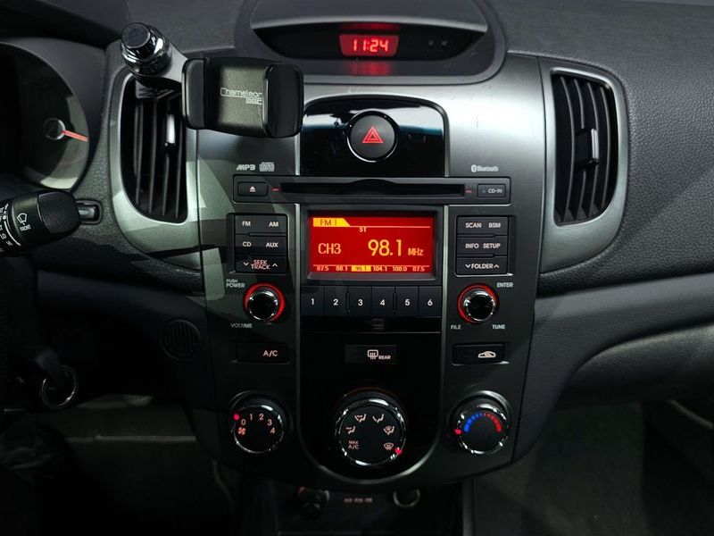 2013 Kia 포르테 1.6 GDI Luxury Standard photo 14
