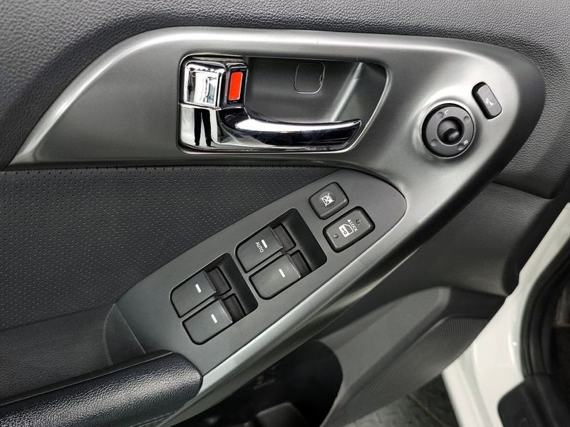 2013 Kia 포르테 1.6 GDI Luxury Standard photo 19