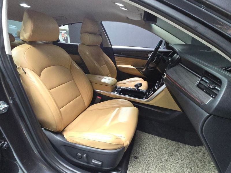 2020 Kia K7 2.5 GDI X Edition photo 11