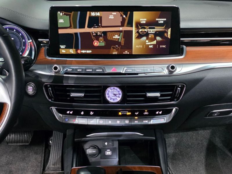 2019 Kia K9 3.8 GDI AWD PlatinumⅢ photo 14