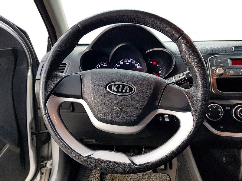 2012 Kia Morning Deluxe photo 12
